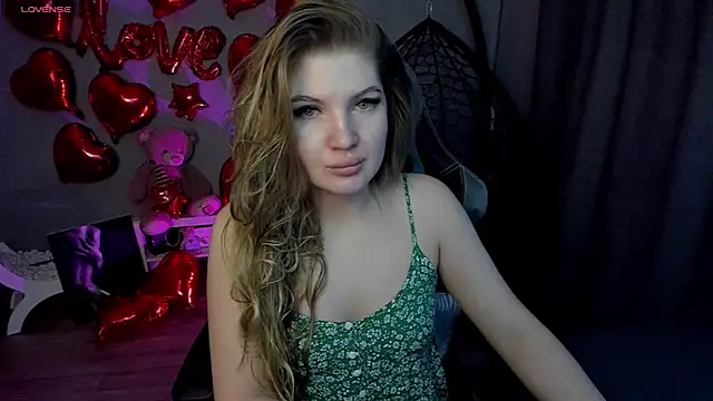 lily williamss online show from February 2025 12:03:01 AM