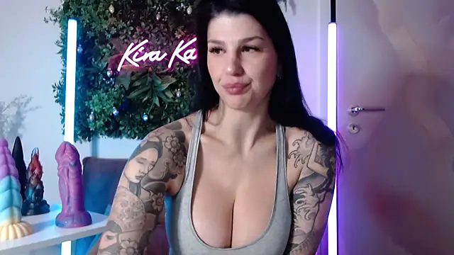 Snapshot of KiraKane1 chatting on October 2025 04:54:01 AM KiraKane1 online show from October 2025 04:54:01 AM