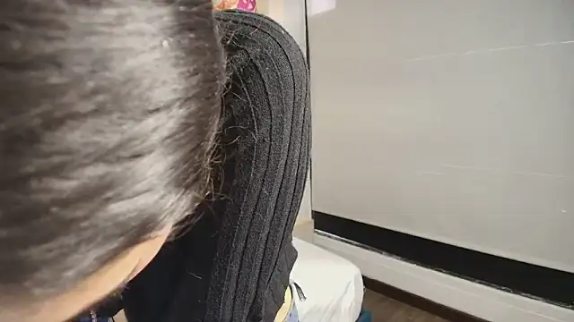 Ambarross online show from October 2025 07:21:02 PM