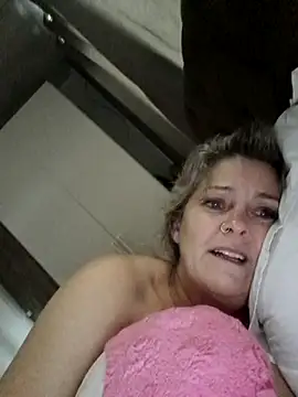 marcialoira online show from October 2025 11:21:02 AM