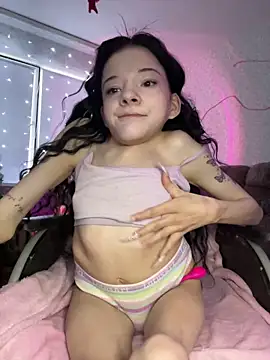 MiniSophiaa online show from January 2025 09:02:02 AM