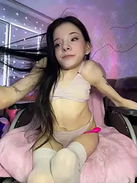 MiniSophiaa online show from January 2025 09:24:02 AM