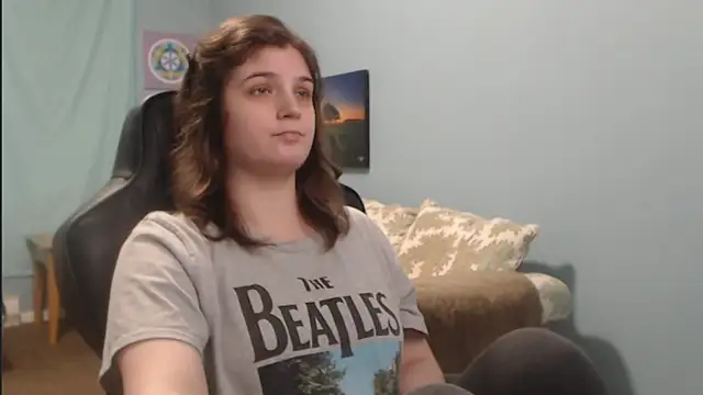 Snapshot of TreeJeanne chatting on December 2024 03:31:02 PM TreeJeanne online show from December 2024 03:31:02 PM