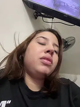 Snapshot of Lia_sex69 chatting on January 2025 11:02:02 AM Lia sex69 online show from January 2025 11:02:02 AM