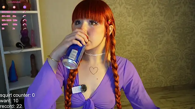 Snapshot of hannah_lourens chatting on October 2025 12:26:01 PM hannah lourens online show from October 2025 12:26:01 PM