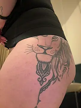 babyyboomm online show from February 2025 11:37:02 PM