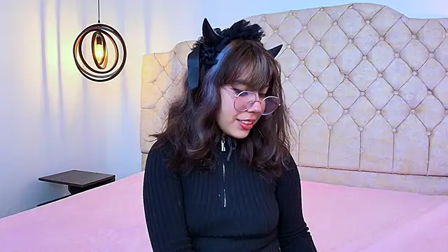 Purplee Baby online show from March 2025 09:53:01 PM