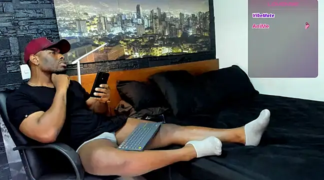 thomas santtos1 online show from January 2025 10:28:02 PM