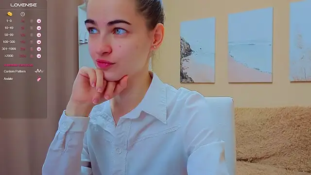 AstoriyaNight online show from October 2025 04:22:02 AM