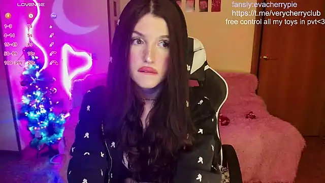 cherry crushhh online show from January 2025 04:34:01 PM