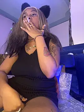 Cherrytowild online show from October 2025 06:34:01 AM