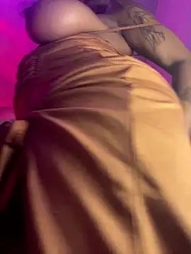 Cherrytowild online show from April 2026 06:22:02 AM