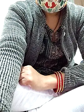 Aaradhya online show from December 2025 01:02:01 AM