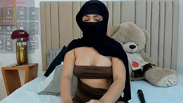 izadii online show from November 2025 06:40:02 PM