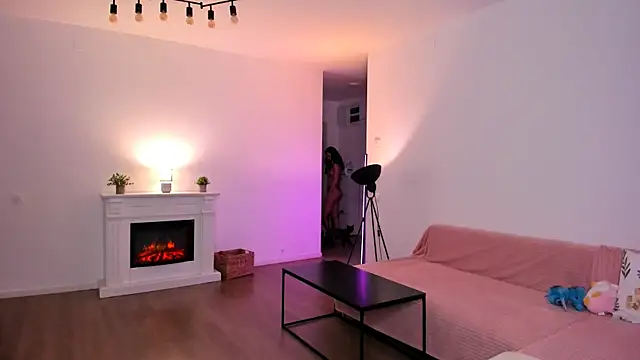 AnysaSmith online show from March 2026 10:14:02 PM