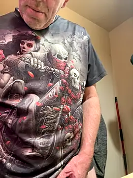 TXCowboy420 online show from October 2025 10:44:01 PM