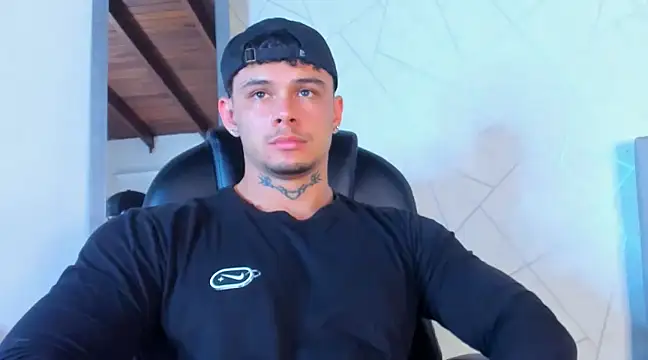 NoahhBrown online show from March 2025 03:13:02 AM