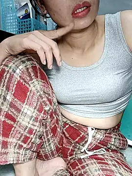 Blythe 69 online show from March 2025 07:13:02 AM