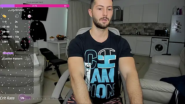 Snapshot of ZackFraser chatting on December 2024 08:11:01 AM ZackFraser online show from December 2024 08:11:01 AM