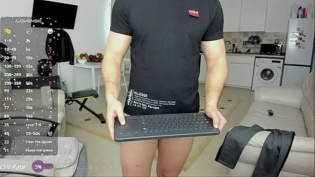 Snapshot of ZackFraser chatting on December 2024 08:13:01 AM ZackFraser online show from December 2024 08:13:01 AM