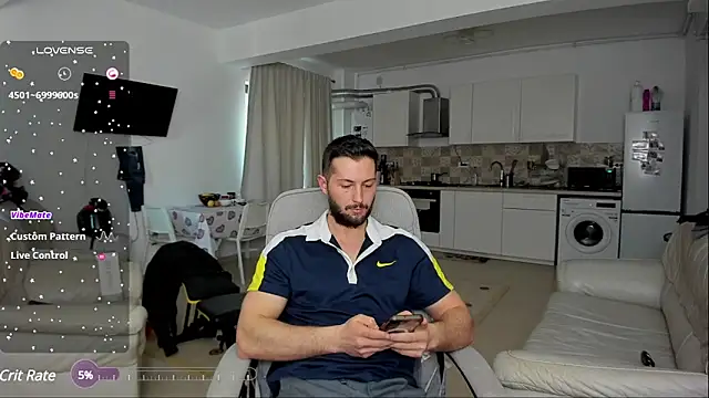 Snapshot of ZackFraser chatting on March 2025 11:18:02 AM ZackFraser online show from March 2025 11:18:02 AM