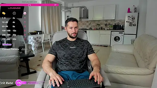 Snapshot of ZackFraser chatting on October 2025 10:58:02 AM ZackFraser online show from October 2025 10:58:02 AM