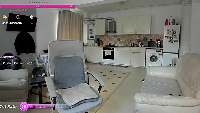 Snapshot of ZackFraser chatting on October 2025 07:31:02 AM ZackFraser online show from October 2025 07:31:02 AM