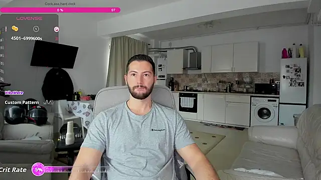 Snapshot of ZackFraser chatting on November 2025 07:20:02 AM ZackFraser online show from November 2025 07:20:02 AM