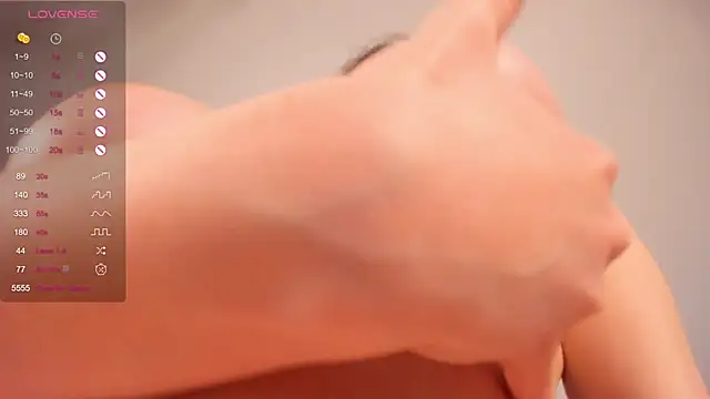 Snapshot of IdaJonesy chatting on December 2024 02:22:02 AM IdaJonesy online show from December 2024 02:22:02 AM