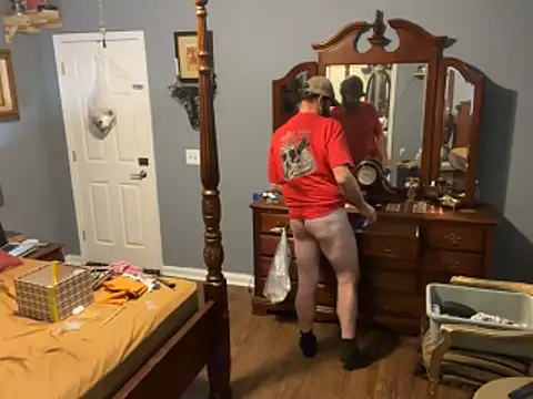 Onesieboy4daddys online show from April 2026 01:41:02 PM