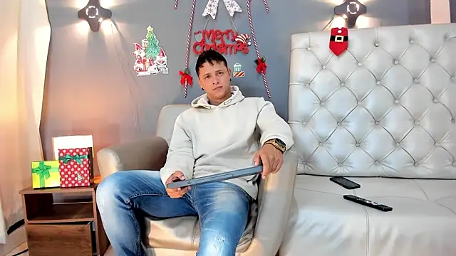 MITCHELL BURNS online show from December 2024 11:45:02 PM