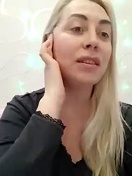 Snapshot of HotJanet chatting on January 2025 04:36:02 PM HotJanet online show from January 2025 04:36:02 PM