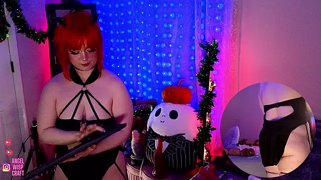Snapshot of Angel-Lewd-Cake chatting on December 2024 10:42:01 PM Angel-Lewd-Cake online show from December 2024 10:42:01 PM