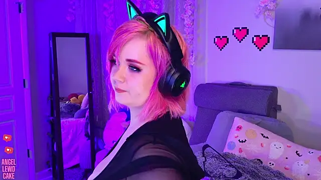 Snapshot of Angel-Lewd-Cake chatting on July 2026 08:43:02 AM Angel-Lewd-Cake online show from July 2026 08:43:02 AM
