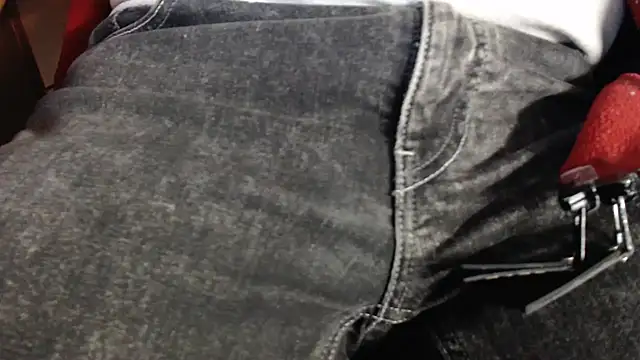 smoothandtiny online show from March 2025 06:23:02 PM