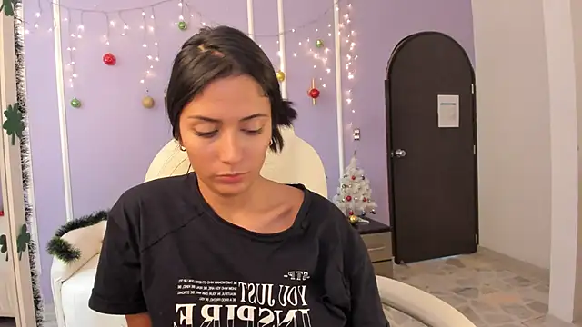 your khloe online show from December 2024 05:59:01 PM