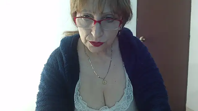 Snapshot of Lilly_macflyy chatting on October 2025 06:41:02 PM Lilly macflyy online show from October 2025 06:41:02 PM