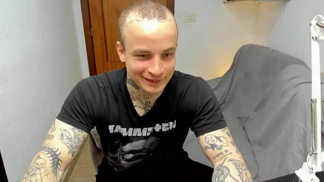 layneinchains online show from April 2026 10:49:02 AM