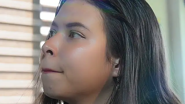 Kozzy  online show from March 2025 08:37:02 PM