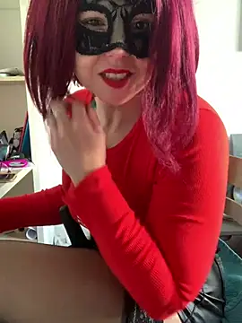Snapshot of la_petite_prunette69 chatting on January 2025 09:17:01 AM la petite prunette69 online show from January 2025 09:17:01 AM