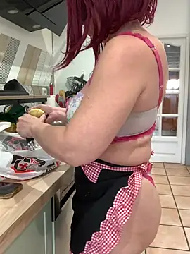 Snapshot of la_petite_prunette69 chatting on March 2025 11:23:01 AM la petite prunette69 online show from March 2025 11:23:01 AM