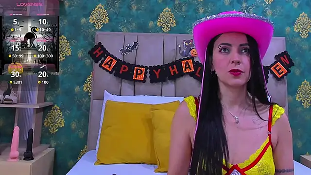 SuzanSmithh online show from October 2025 10:49:02 AM