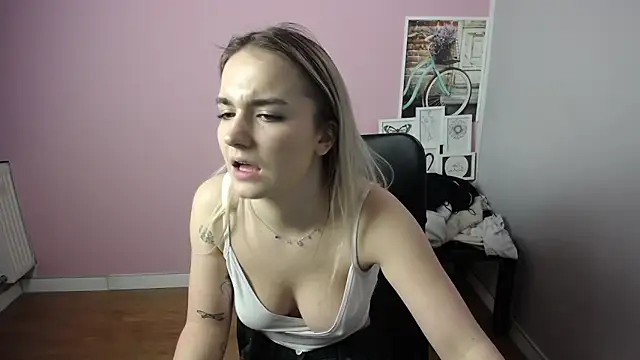 viktoria lovely online show from January 2025 09:28:01 AM