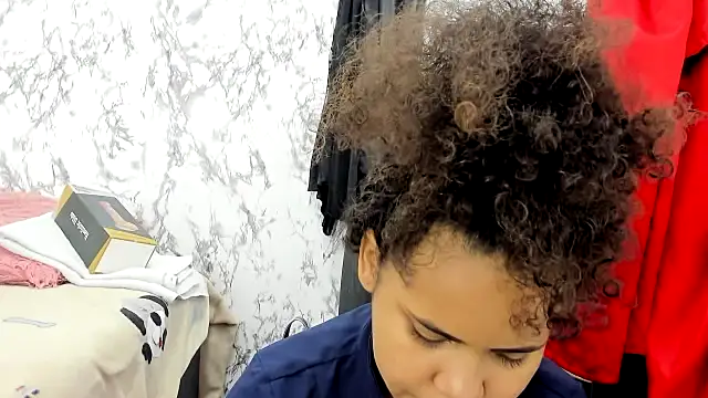 makena18 online show from November 2025 05:26:01 PM