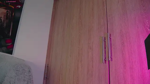 Snapshot of aidaadams chatting on October 2025 10:56:02 AM aidaadams online show from October 2025 10:56:02 AM