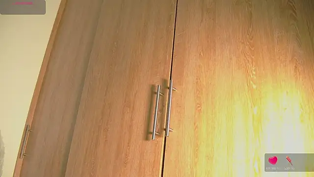 Snapshot of aidaadams chatting on October 2025 11:32:02 AM aidaadams online show from October 2025 11:32:02 AM