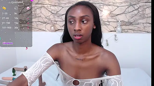 NicholScully online show from January 2025 10:49:02 PM