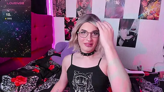 Violetx moon online show from March 2026 12:38:02 AM