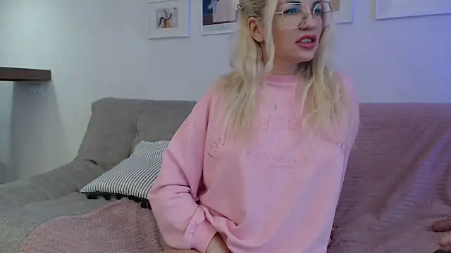 Nurse Doc online show from November 2025 04:22:02 AM