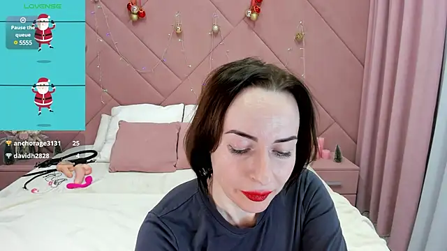 Snapshot of Jaqueline_Richardson chatting on December 2024 02:07:01 PM Jaqueline Richardson online show from December 2024 02:07:01 PM